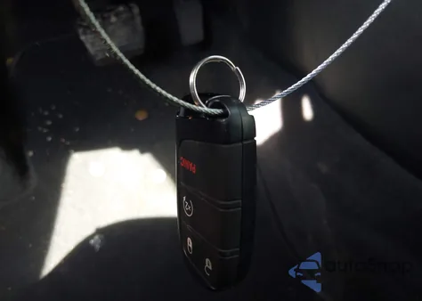 2024 Jeep Compass Limited 4X4 from USA, damaged, VIN 3C4NJDCN6RT169683